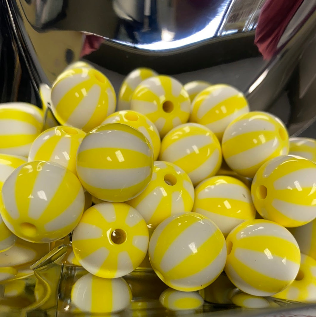 Bubblegum Beads Yellow/White Stripe (2 Ct.)