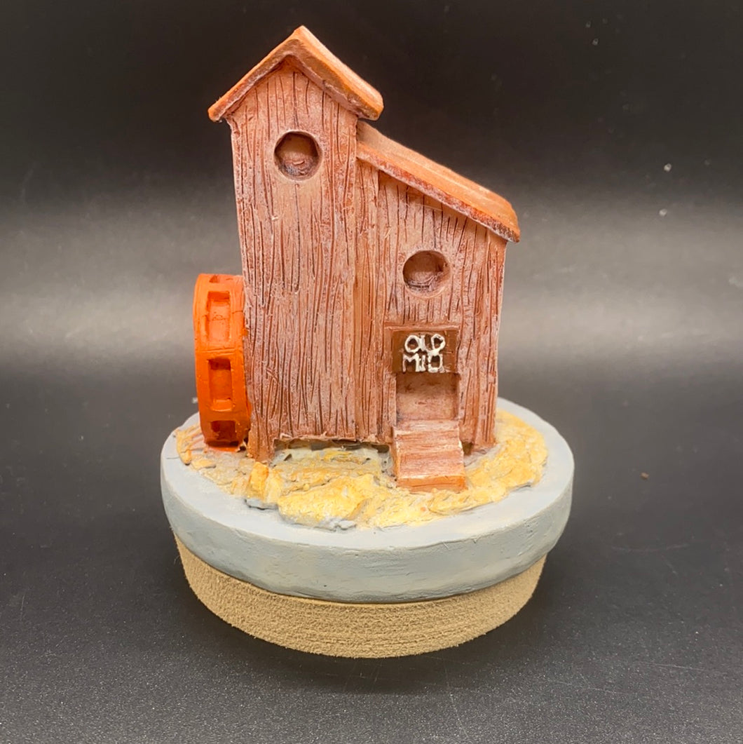 Old Mill Candle Topper for 3