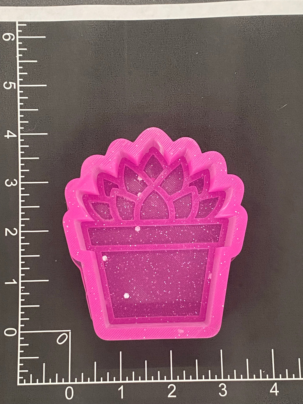 Succulent Silicone Mold 3.5” tall x 3” wide x 1