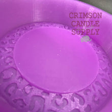 Load image into Gallery viewer, Leopard Circle Silicone Mold 3.5&quot; W x 3.5&quot; H x 1&quot; deep (2.5&quot; Insert for cardstock)

