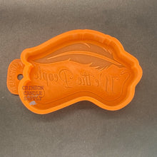 Load image into Gallery viewer, Feather Pen / Quill We the People (©CCS) Silicone Mold 5&quot; W x 3&quot; H x 1&quot; deep
